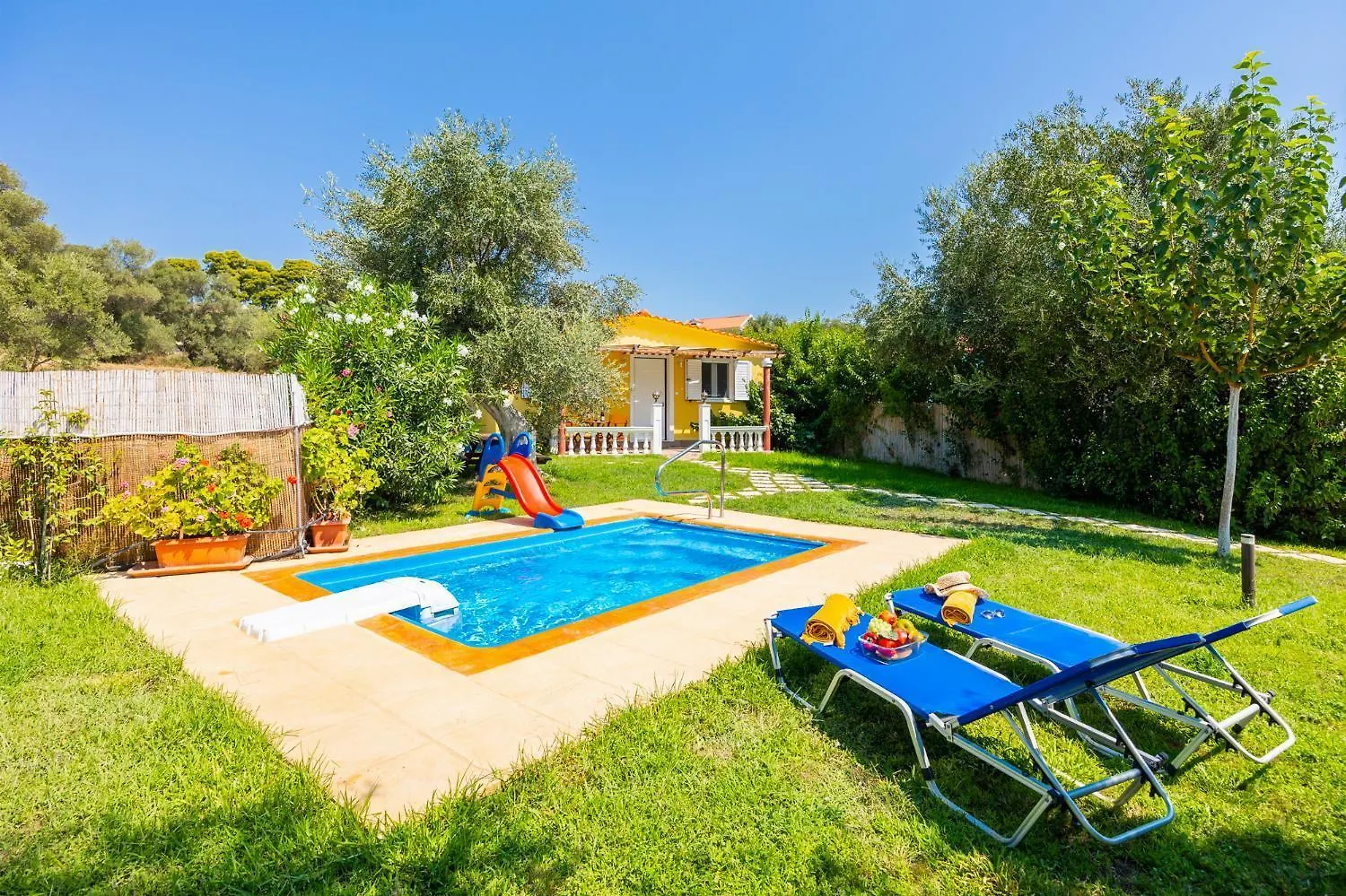 Villa Memi Spartia  Greece